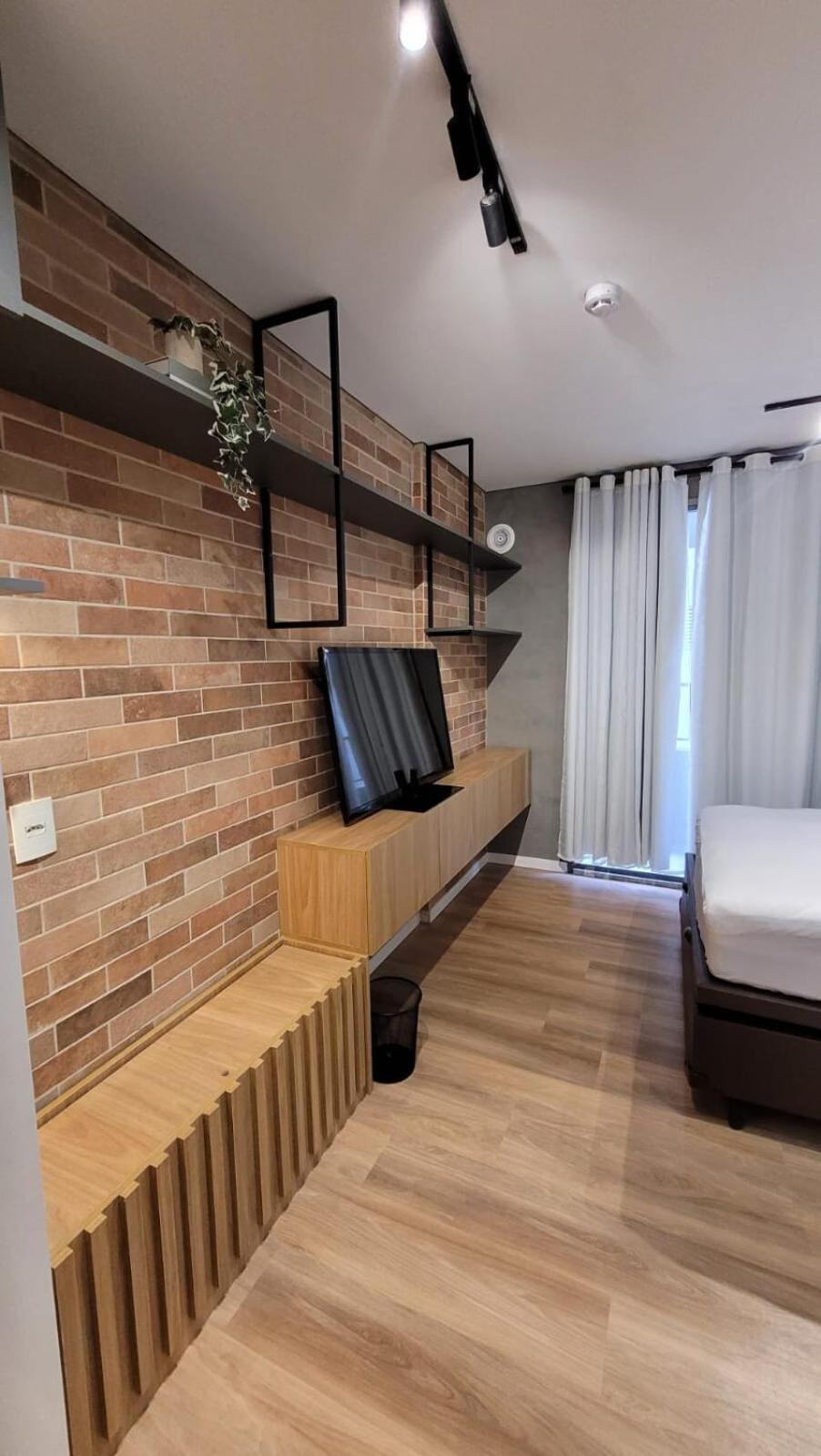 Bem Sofisticado Perto Do Metro Na Mariana Apartamento São Paulo
